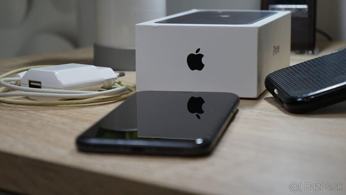 iPhone 11 64GB TOP STAV - 3