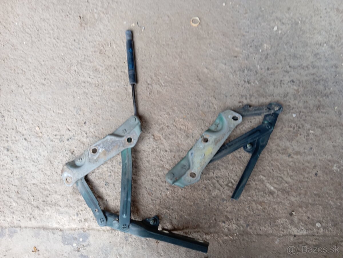 Držiaki na kapotu Opel Vectra b - 3