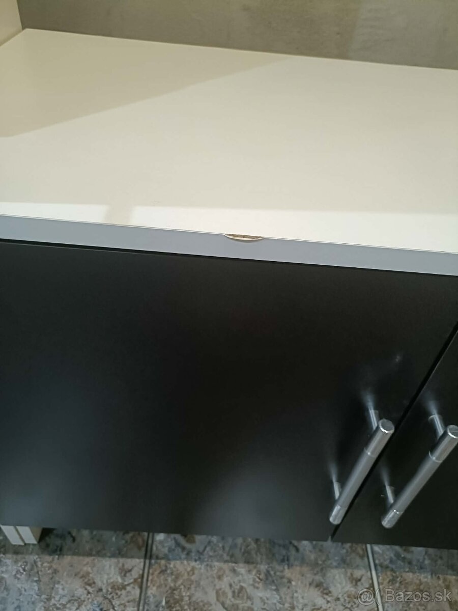 Skrine do chodby - 3