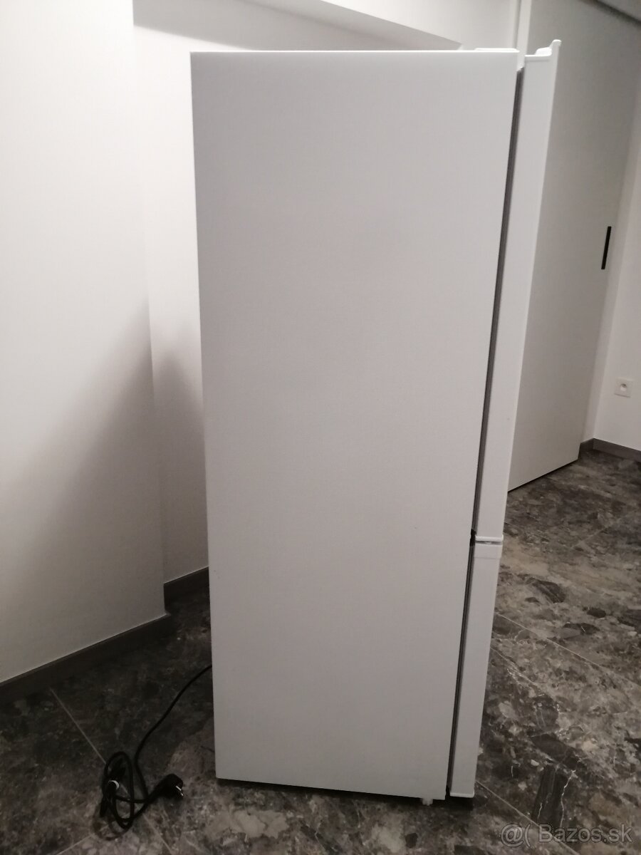 Chladnička (+mraznička) Philco PC 1652 - 3