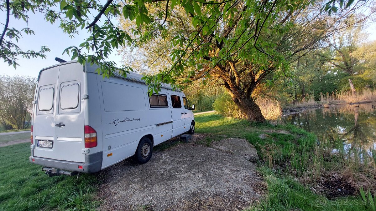 🚐 Obytná dodávka MB Sprinter 312D - Off-grid a Celoročná - 3