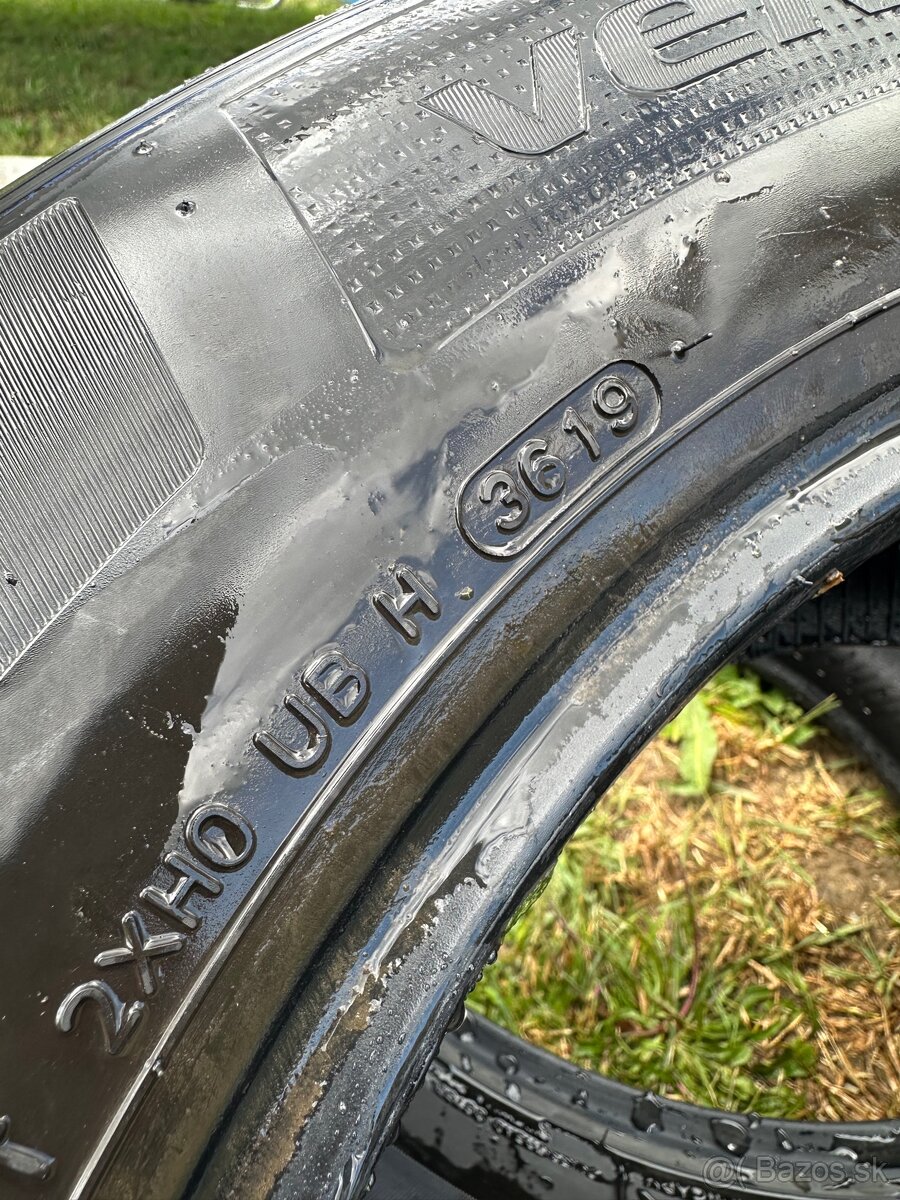 Letné pneu 215/65 R17 - 3