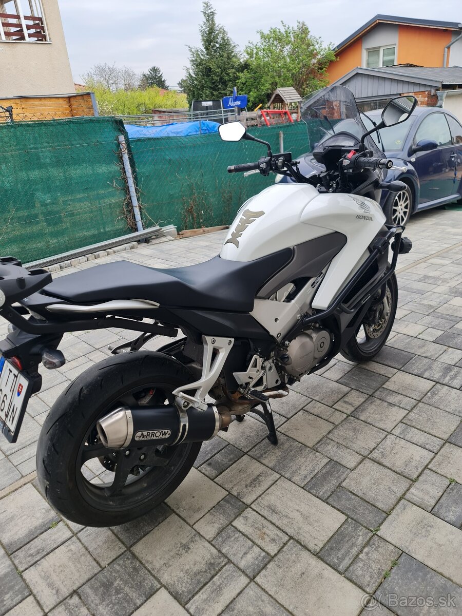 Honda Crossrunner 800 - 3