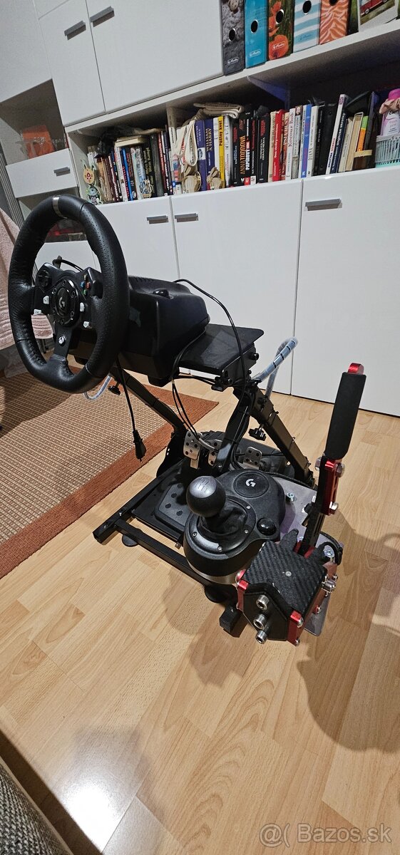 Logitech g920 (volant, pedále, riadiaca páka, ručná brzda - 3