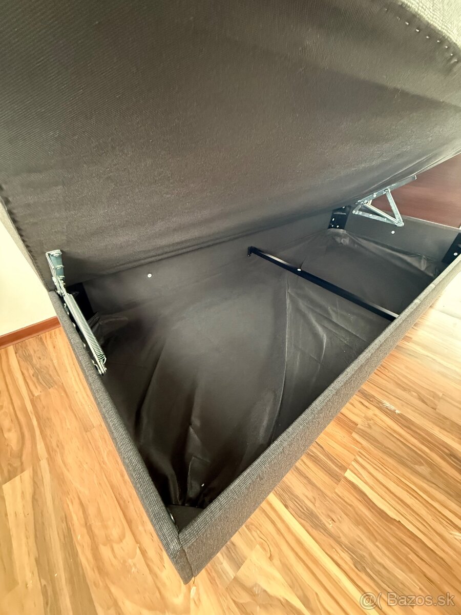Posteľ 200cm x 90cm - 3