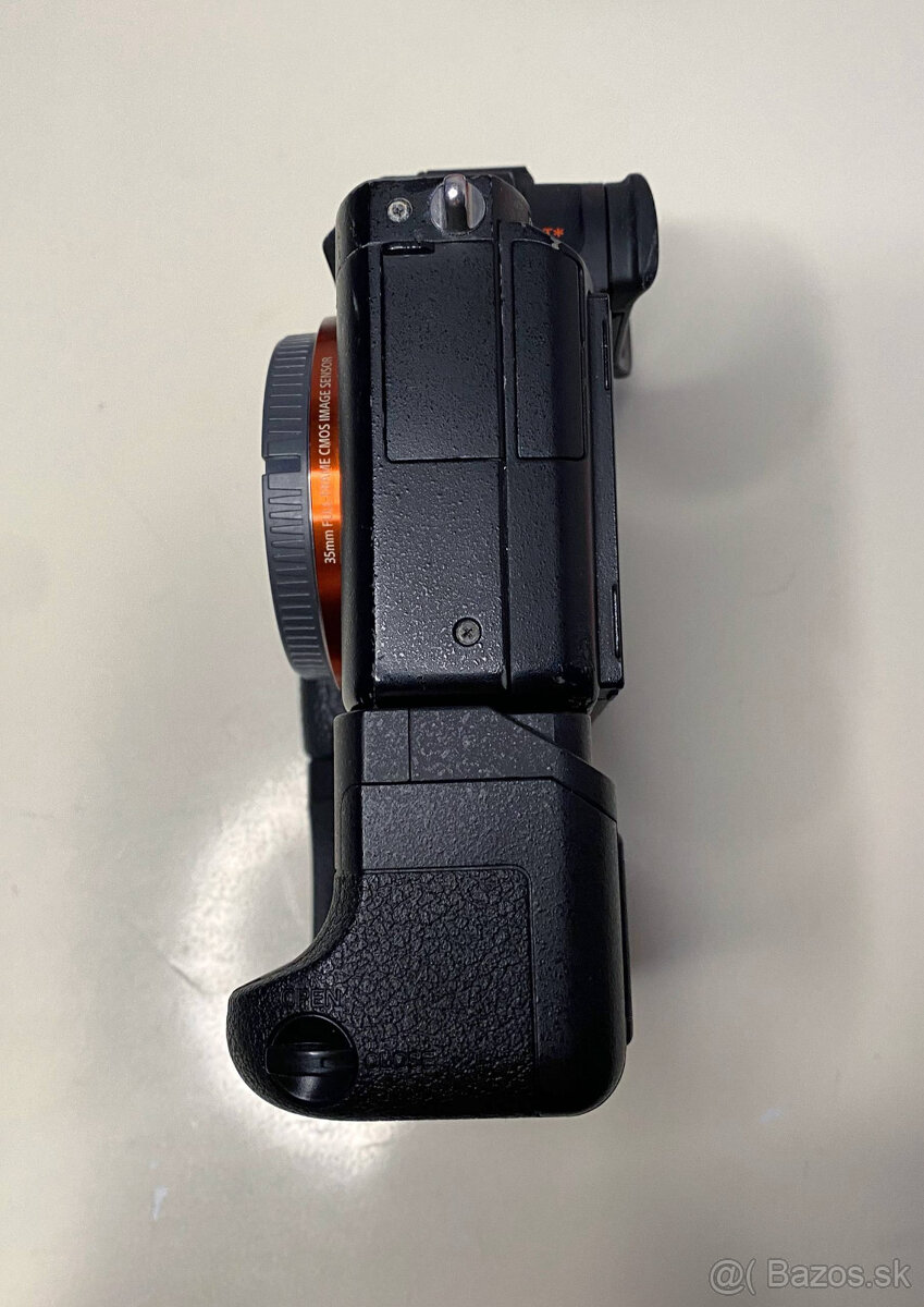 SONY A7S II + Booster + 2 Baterie - 3