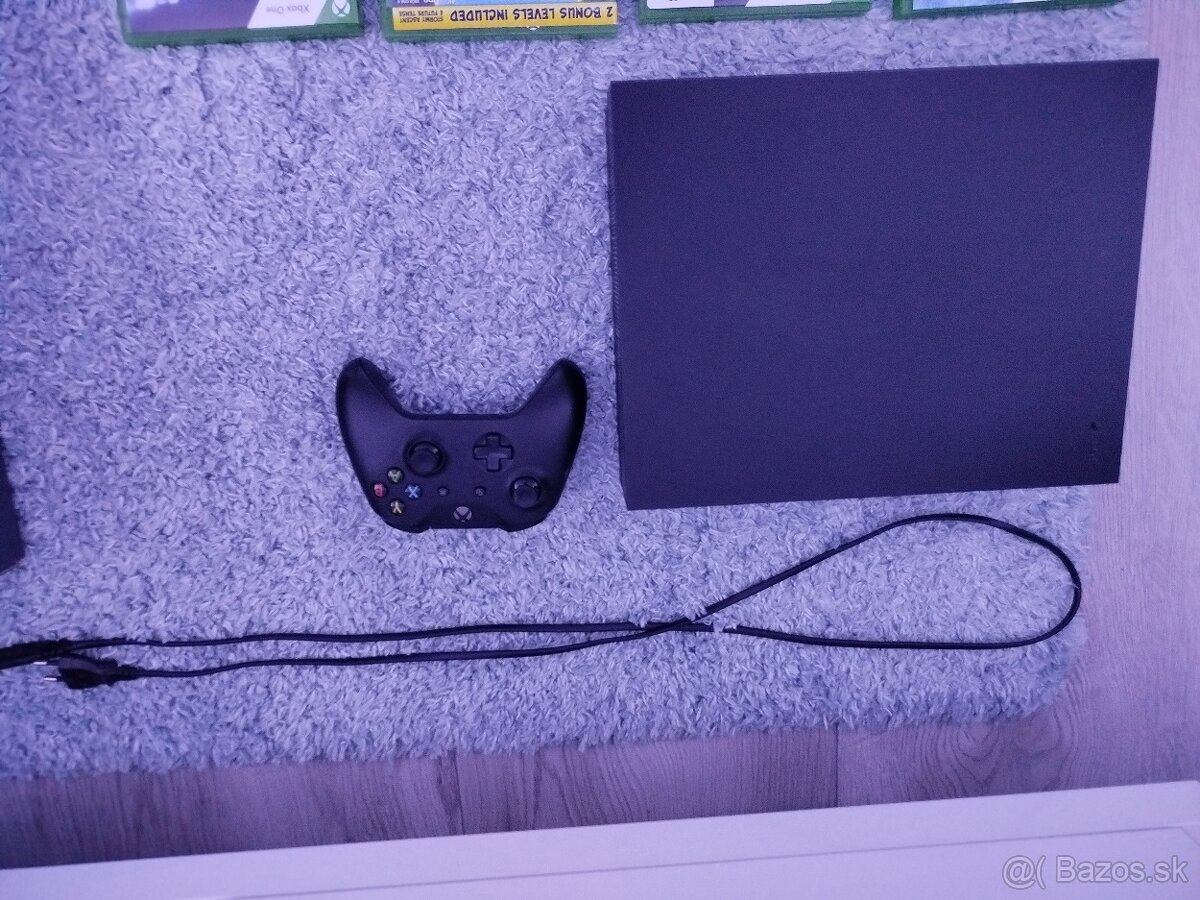 Xbox one x - 3