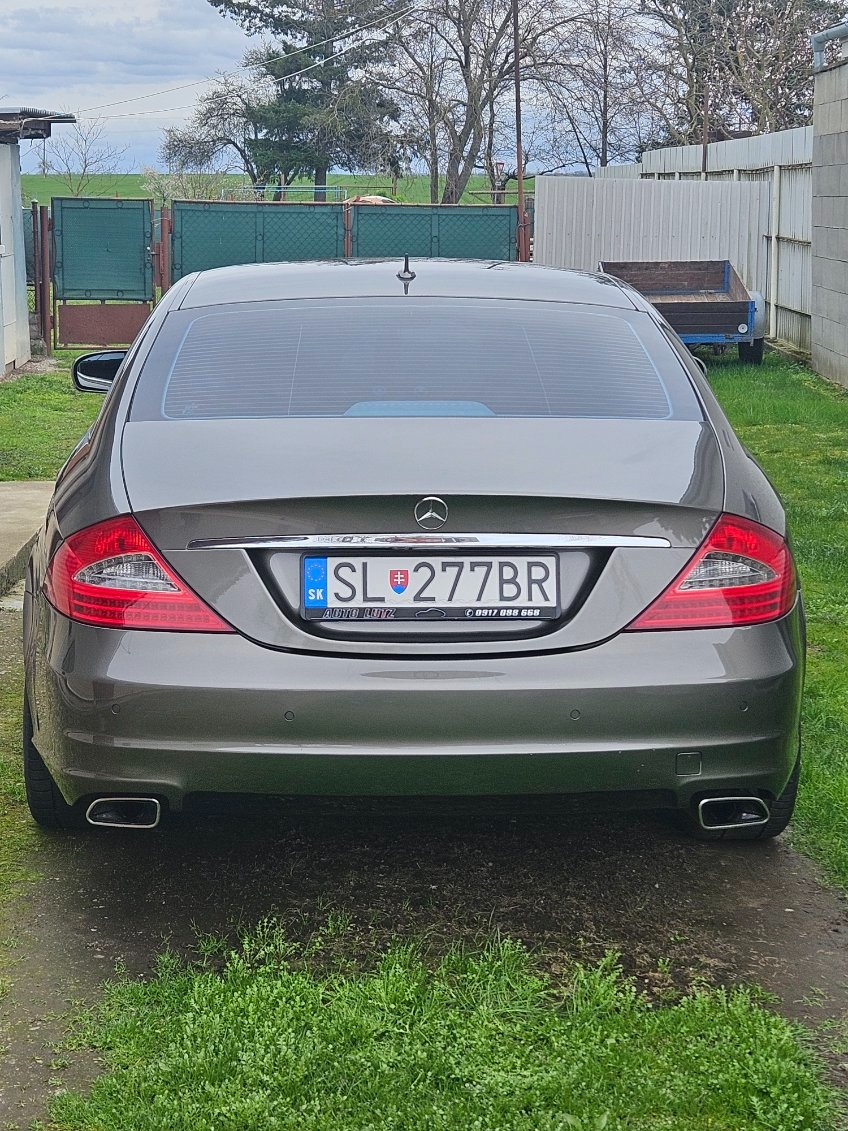 Mercedes-Benz CLS 320 - 3