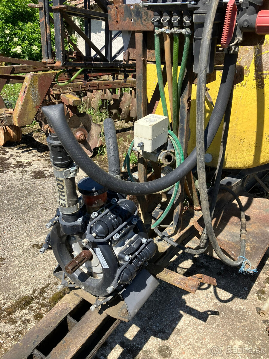 Postrekovač s certifikátom - 3