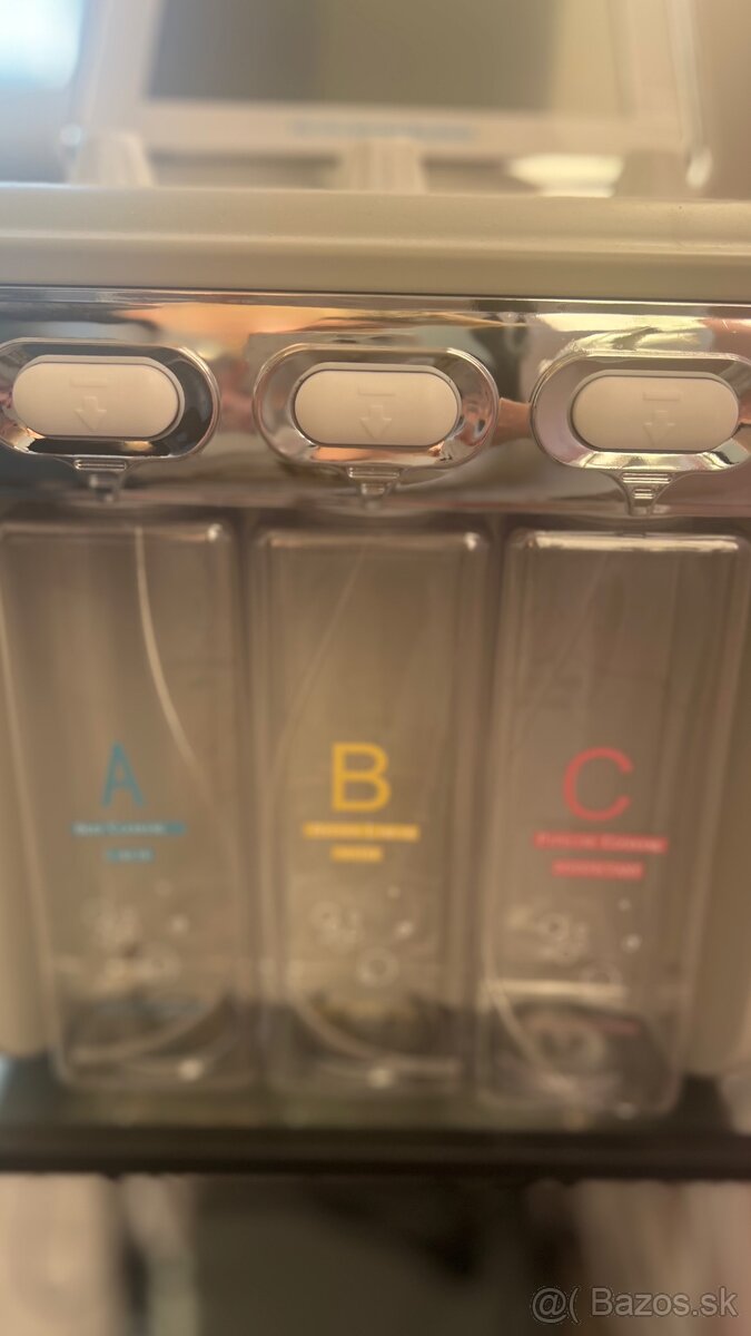 Kozmetický prístroj - 3