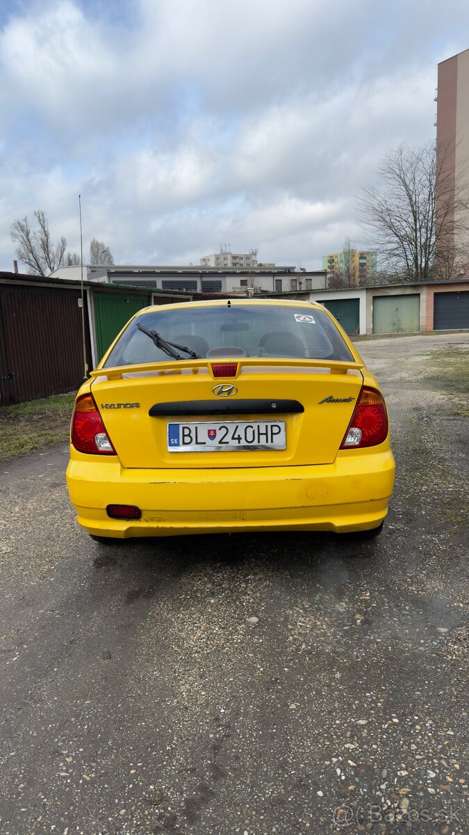 Hyundai Accent automat - 3