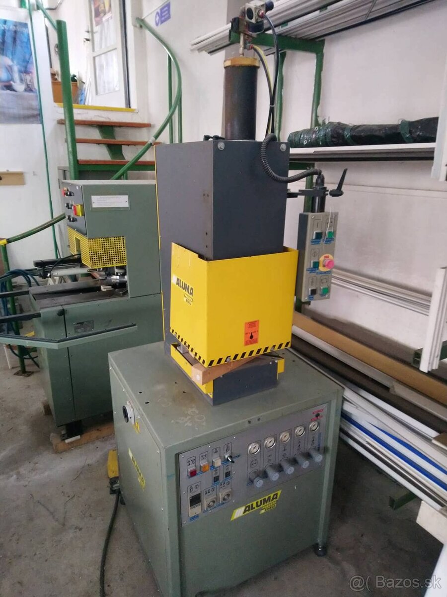 Stroje na výrobu plastových okien - 3