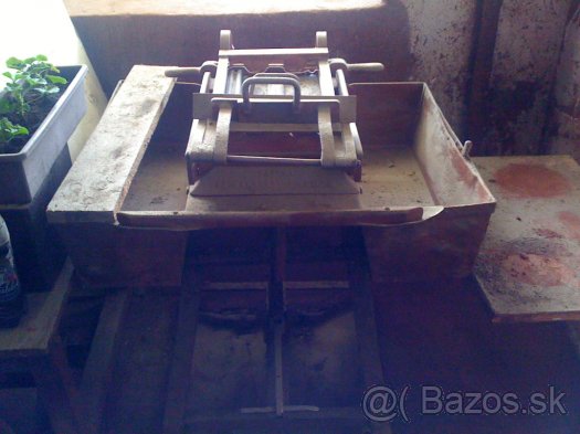 Stroj na výrobu škridle - 3