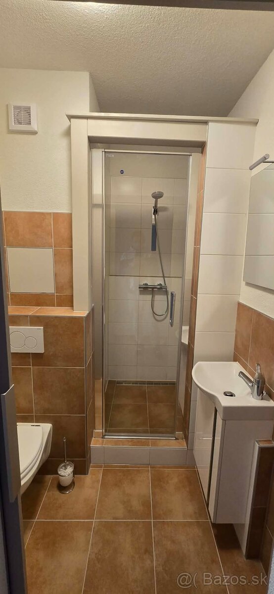 Predám zrekonštruovanú garsónku s loggiou - 3