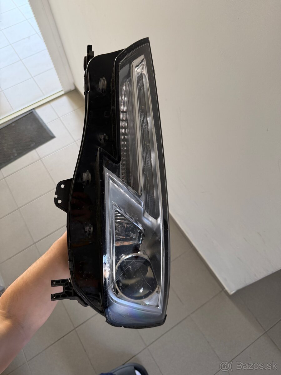 Audi svetlo A4 (ľavé) - 3