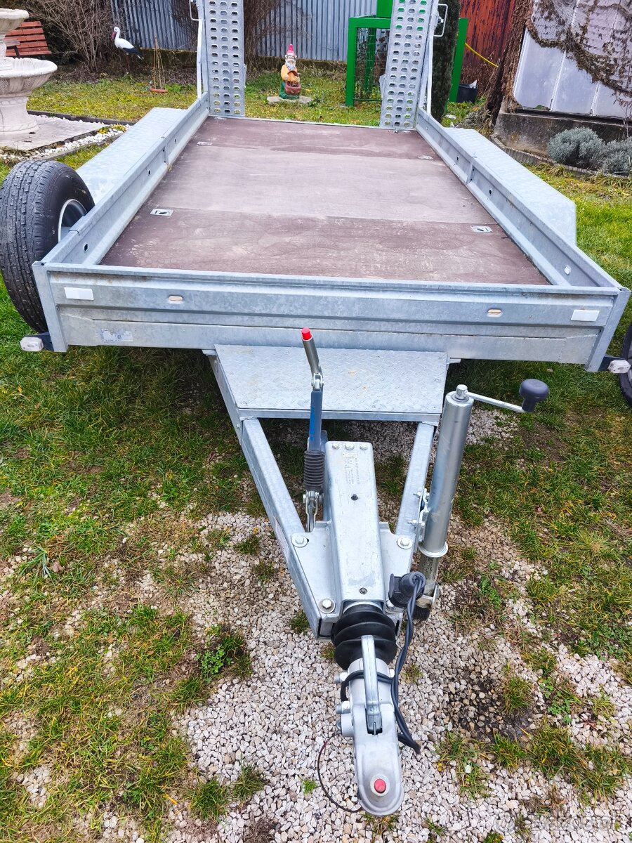 Prívesný vozík pre stavebné stroje - 3