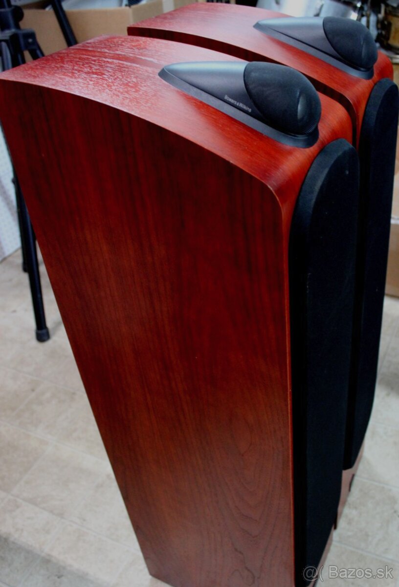 Bowers & Wilkins 703 - 3