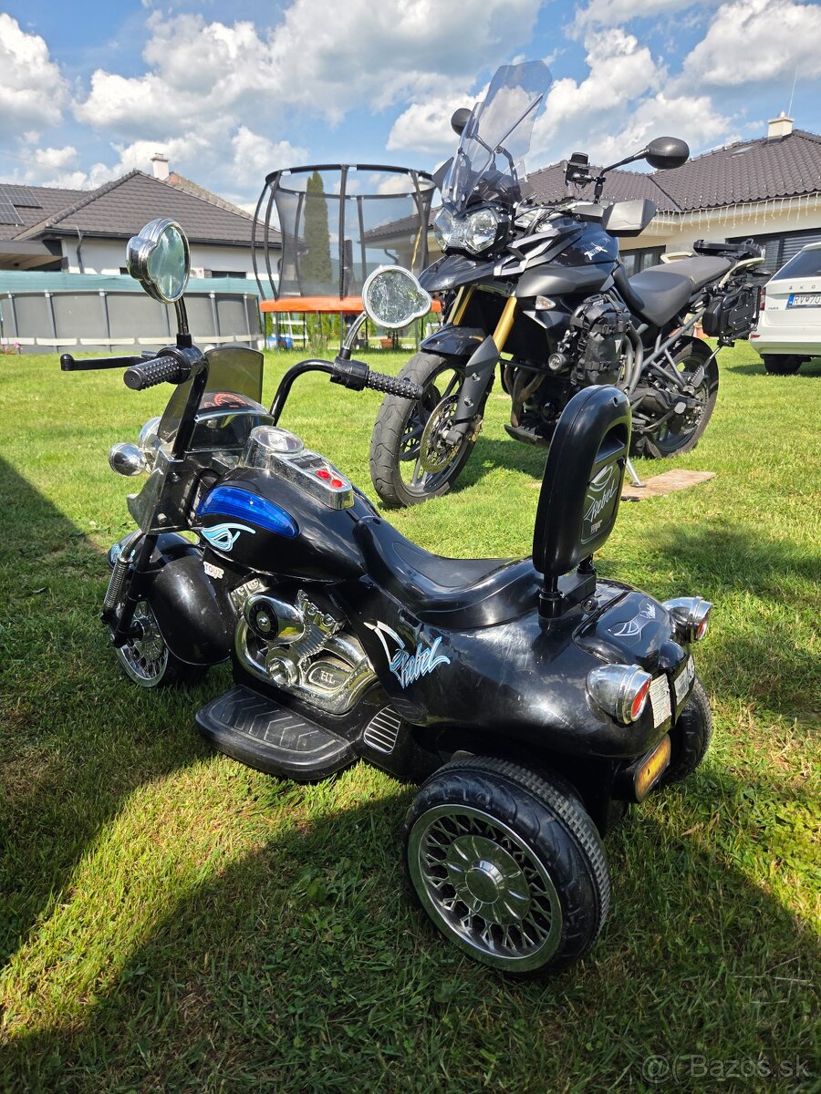Predám elektrickú motorku/trojkolku - 3