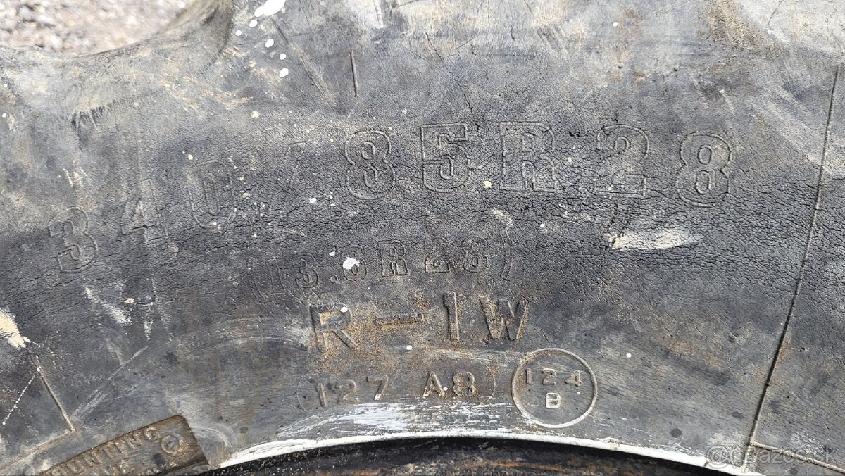 Predam pneumatiky 13.6 r 28 - 3