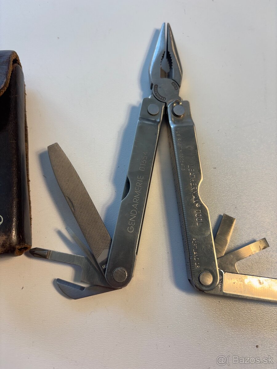 Leatherman multitool - 3