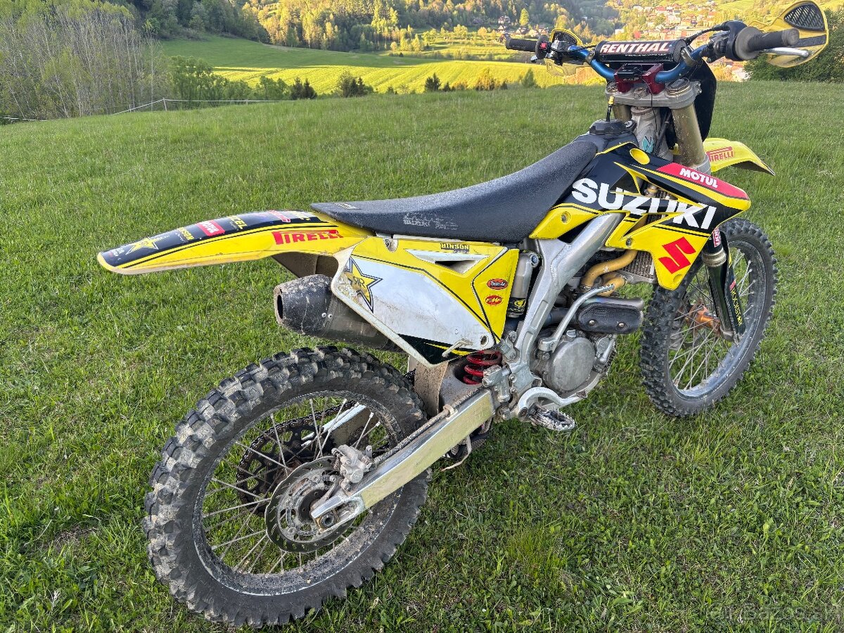 Suzuki rmz 250