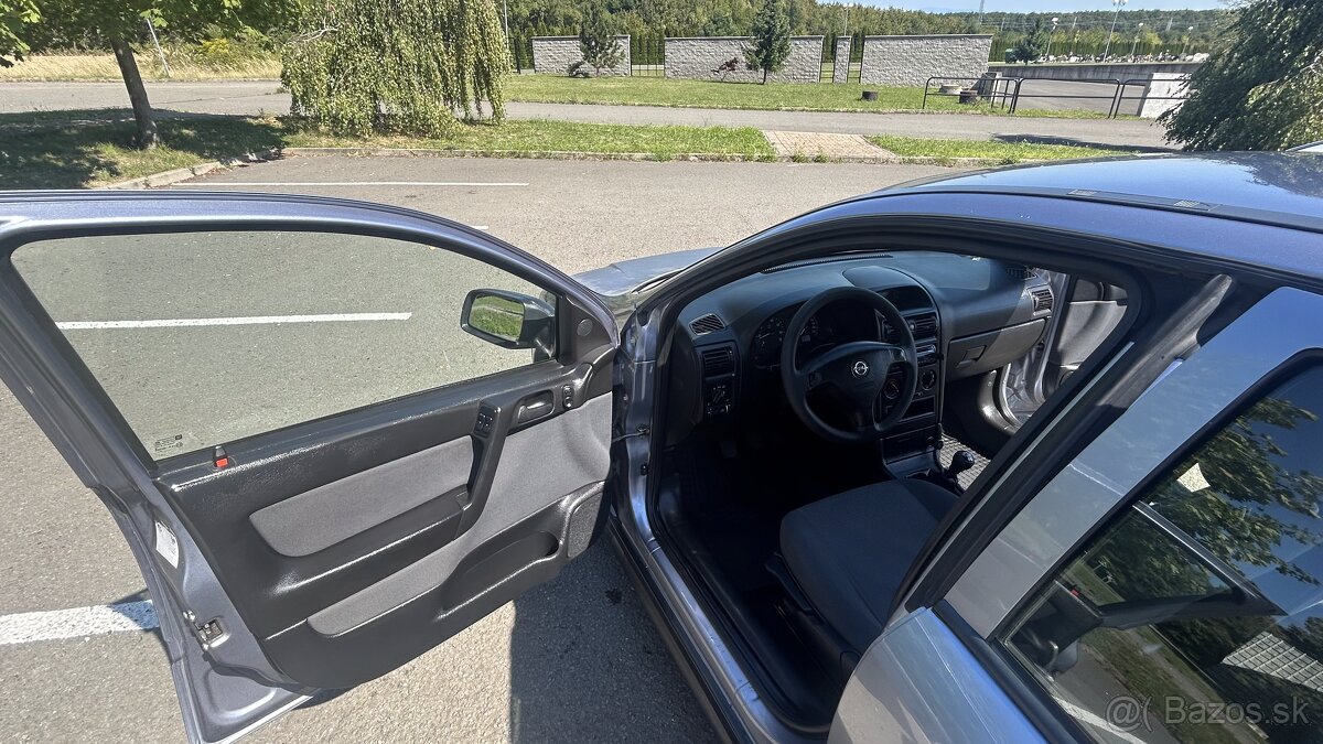 Opel ASTRA -G-CC 1.4 - 3