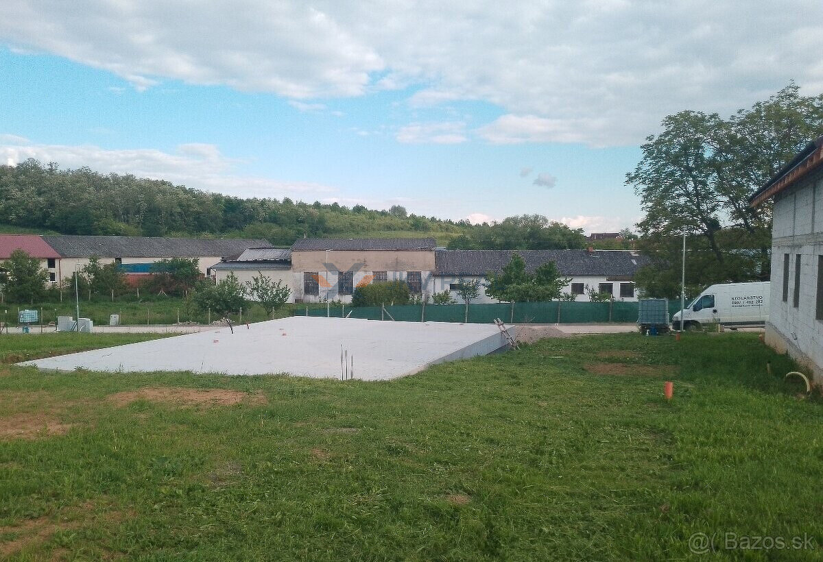 Stavebný pozemok - 3