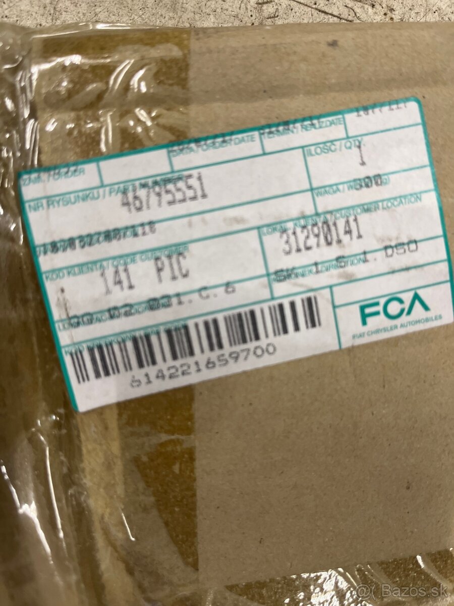 Alfa Romeo 147 tesnenie predneho okna - 3