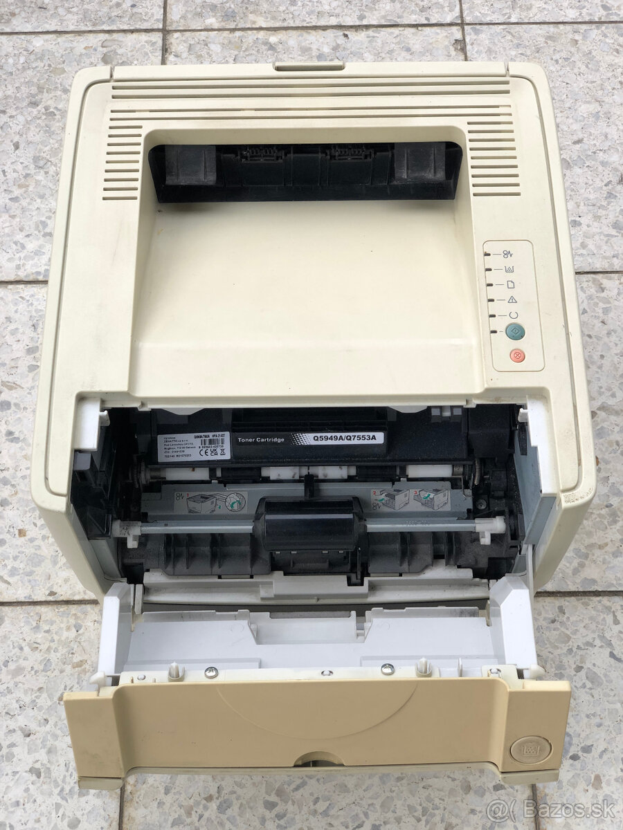 laserová tlačiareň HP LaserJet P2014 s paralelným portom - 3