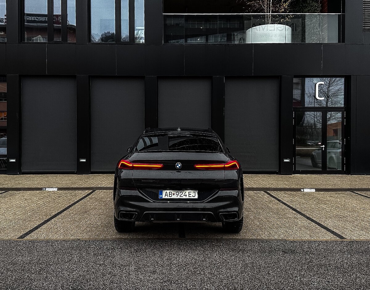 BMW X6 30d xDrive Msport – TOP stav - 3