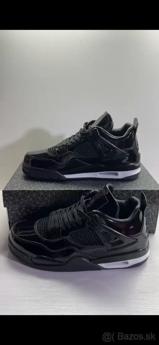 Jordan 4 Nike - 3
