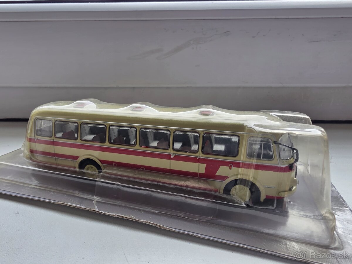 Predám modely autobusov 1:72 - 3