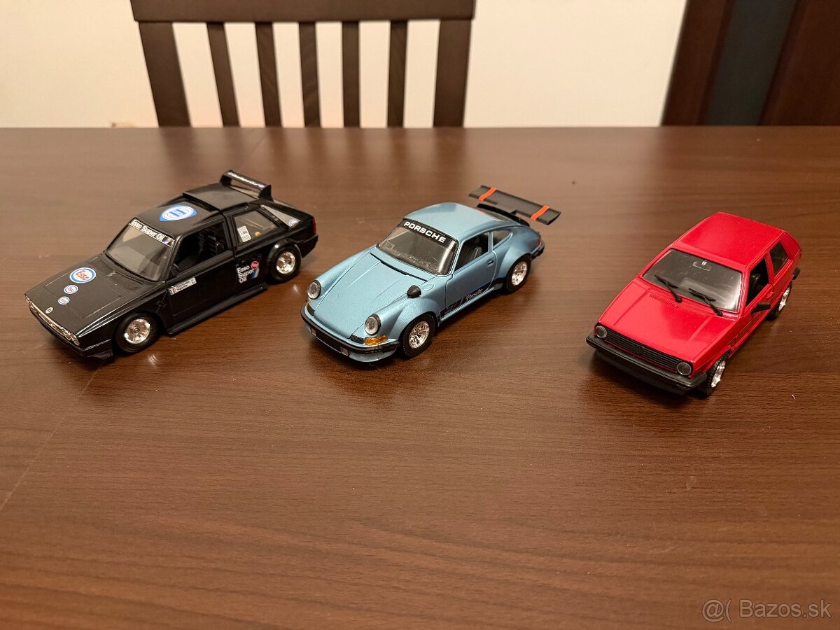 Modely auto - IST Models Cararama Bburago - 3