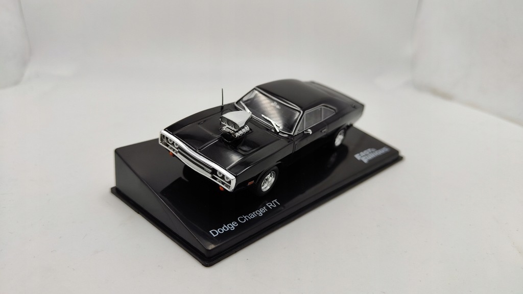 Dodge Charger R/T - 3