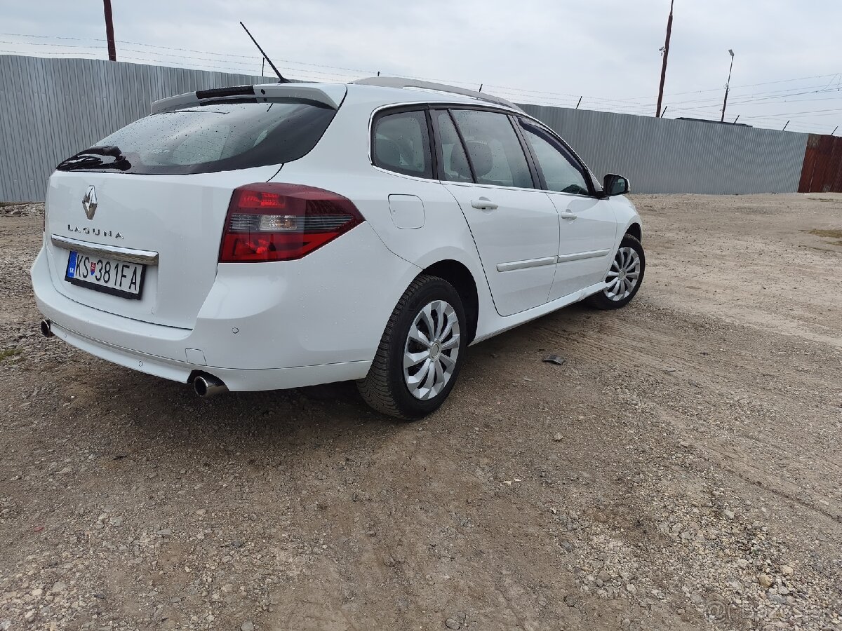 Renault Laguna 3 grandtour facelift - 3
