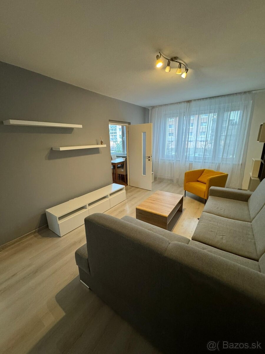 Kompletne prerobený 2-izbový byt 62m² s balkónom Fončorda - Widok 3