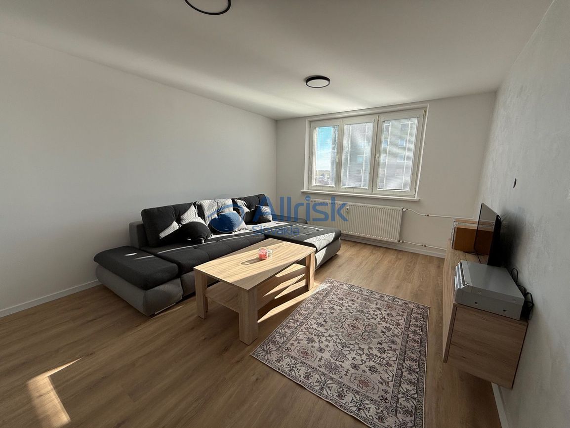 Voňavý 3-izbový byt po čerstvej rekonštrukcii s výhľadom na - 3