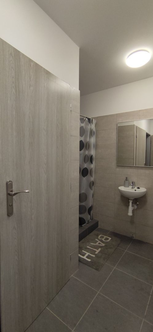 Sklad, Nové Mesto nad Váhom - 3