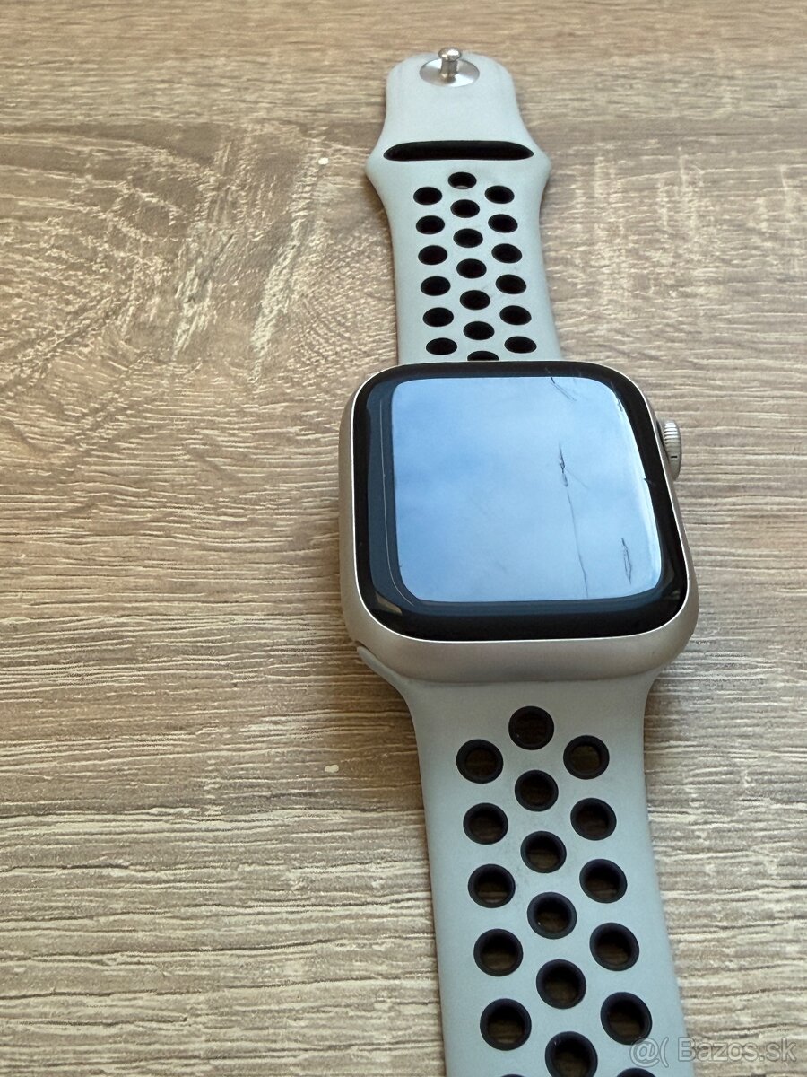 Apple Watch Series 7 (GPS) 45mm puzdro hliník - 3