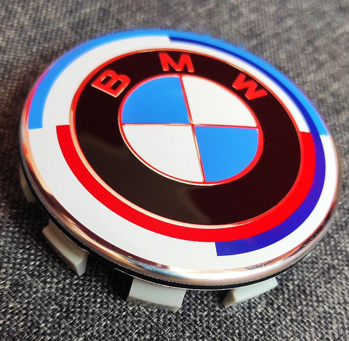 kryty náboja – 50. výročie BMW M - č.1 - 3
