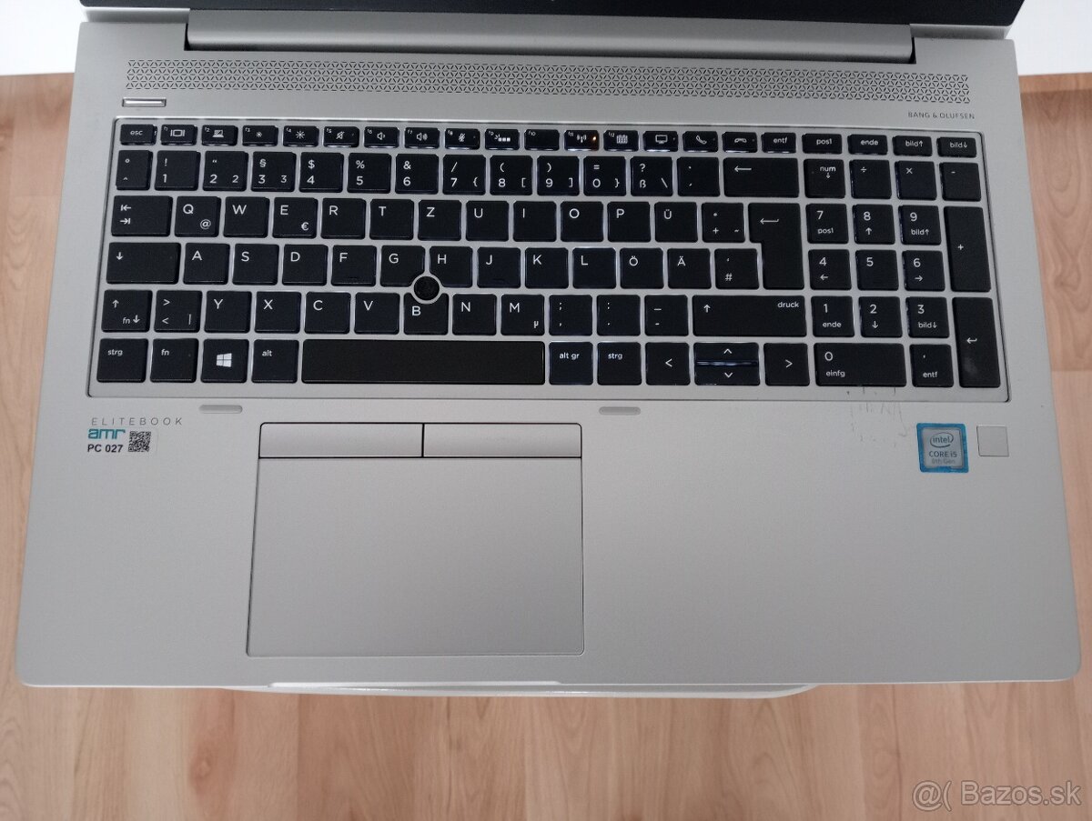 predám HP Elitebook 850 G5 , Intel Core i5 ,16gb ram , ssd - 3