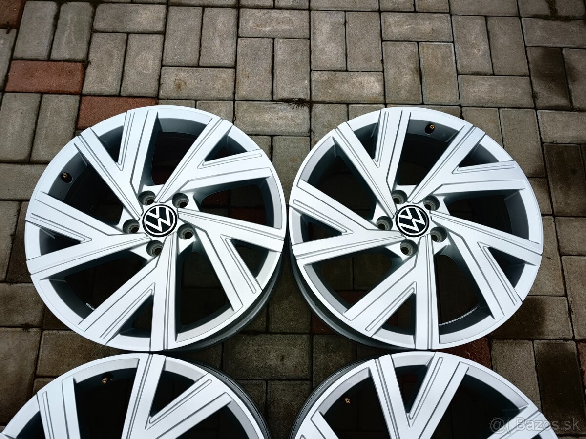 Volkswagen golf 7,8, Tiguan,GTI, Passat,Škoda,Seat 5x112 r18 - 3
