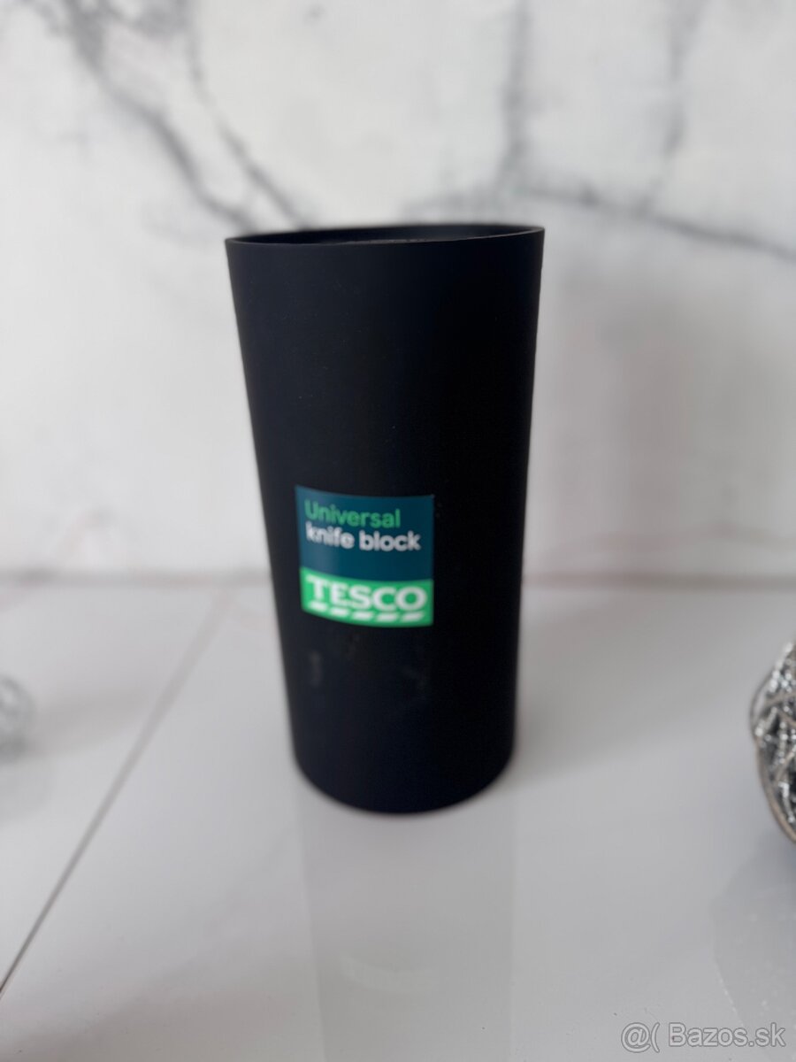 Novy Stojan na nože - 3