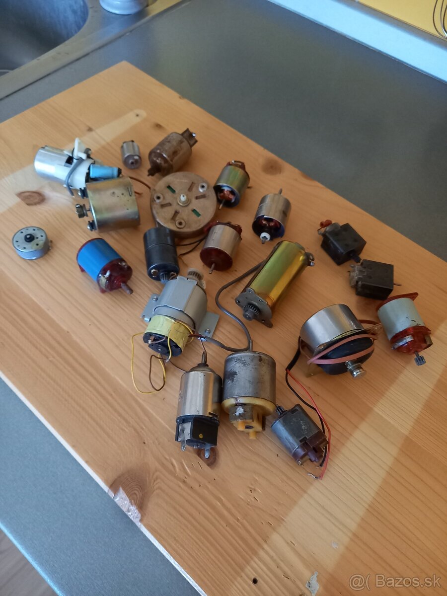 Rôzne stare motorčeky - 3