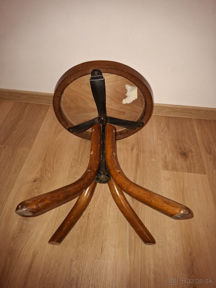 Klavírna stolička - 3