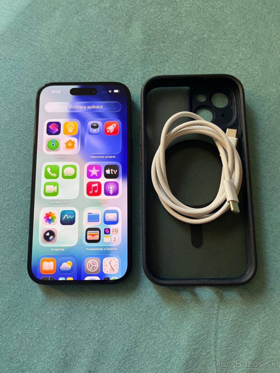 iPhone 15,black,zdravie 89% - 3
