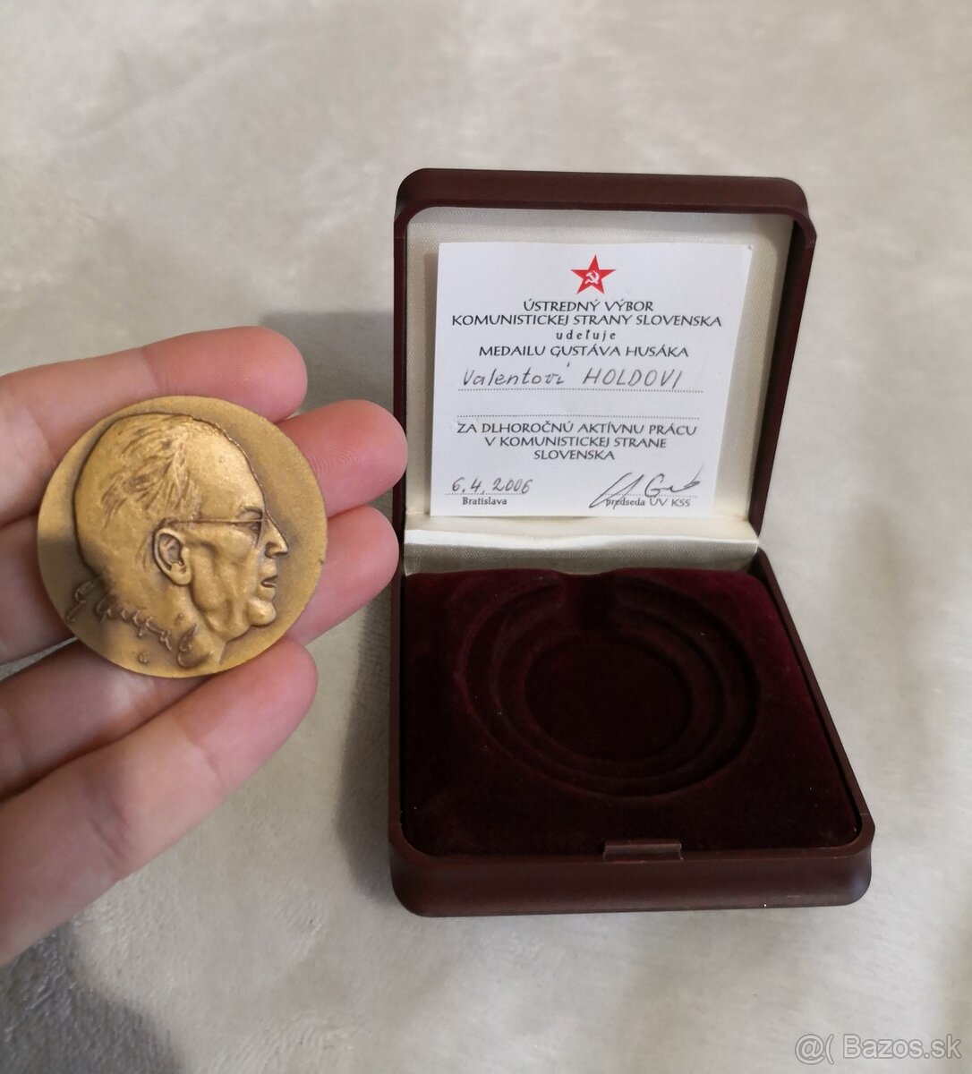 Medaila Gustáv Husák - 3