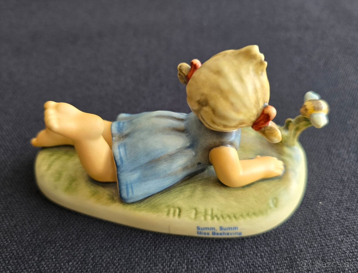 Goebel Hummel – „Summ, Summ... Miss Beehaving“ – Exkluzívna - 3