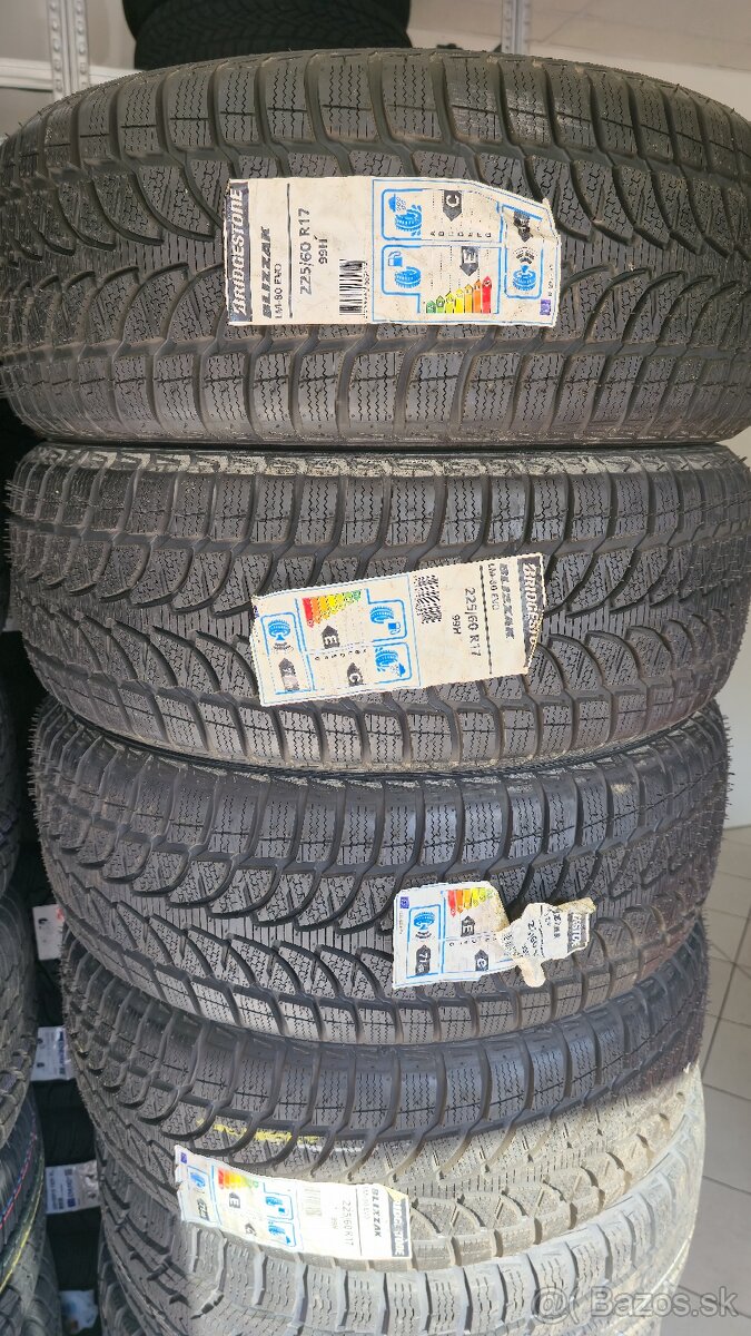 Bridgestone 225/60 R17 - 3