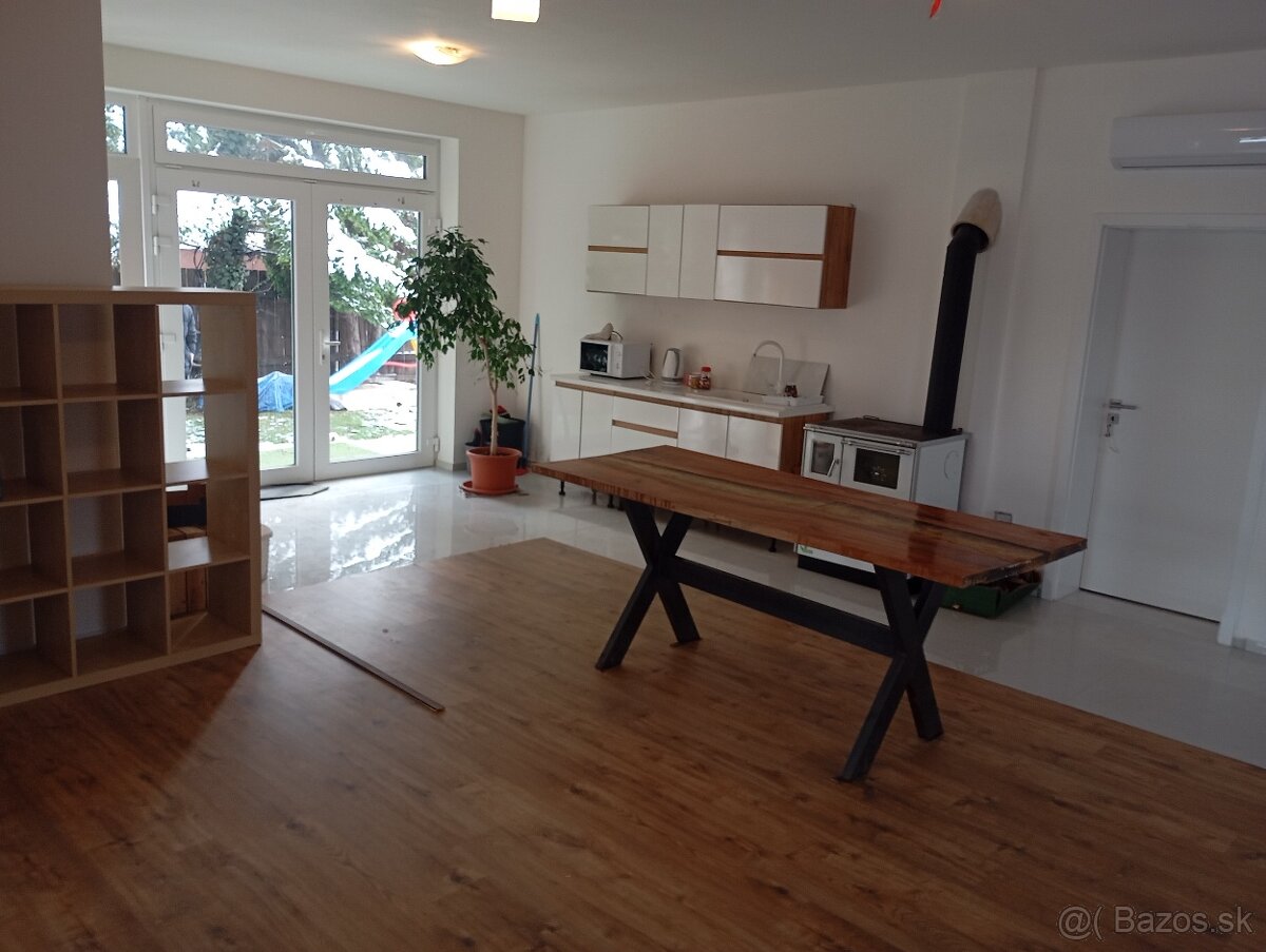 Predam dvojdom v Nesvadoch - 3